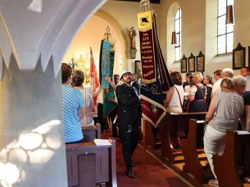 Stefan Lunz zum Priester geweiht