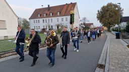 Weinfest und Königsproklamation