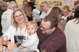 Weinfest und Königsproklamation