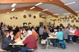 Weinfest und Königsproklamation