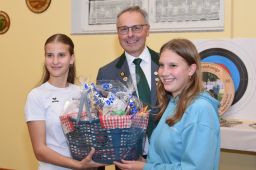 Weinfest und Königsproklamation