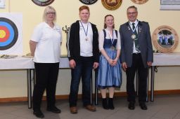 Weinfest und Königsproklamation