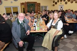 Weinfest und Königsproklamation