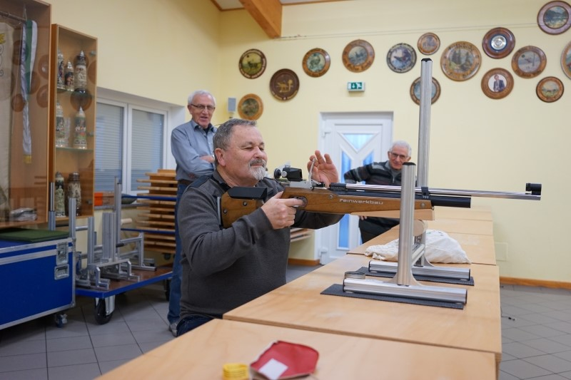 Christbaumkugelschiessen der Aufgelegtschützen 2024