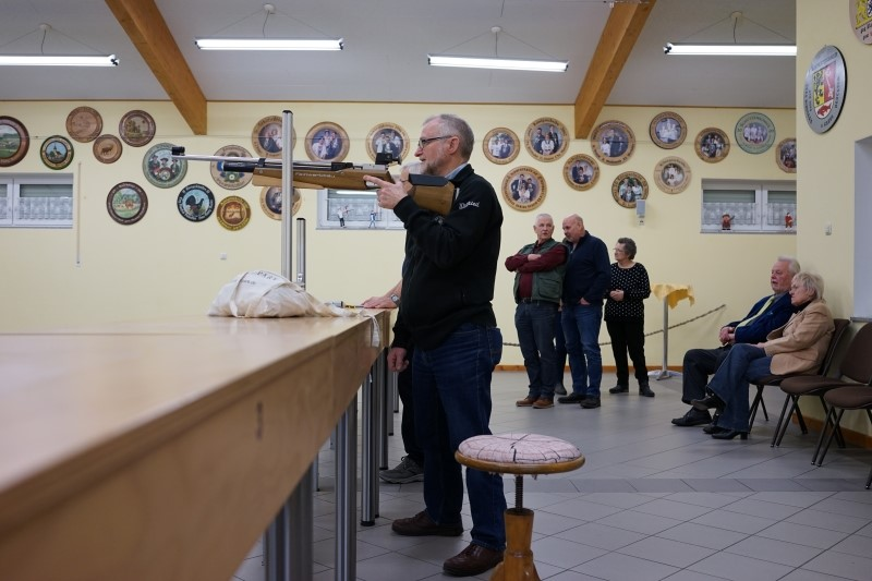 Christbaumkugelschiessen der Aufgelegtschützen 2024