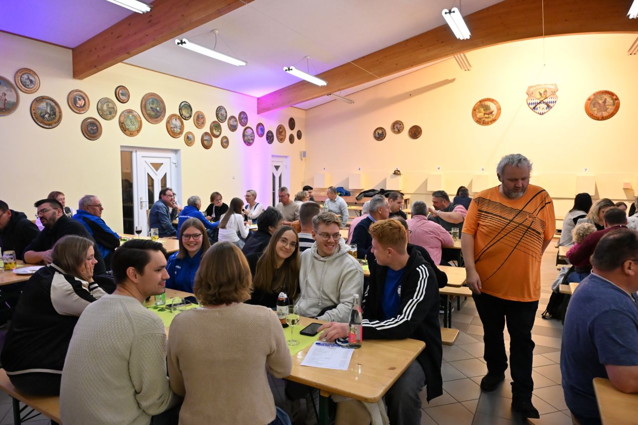 Weinfest mit Königsproklamation 2025