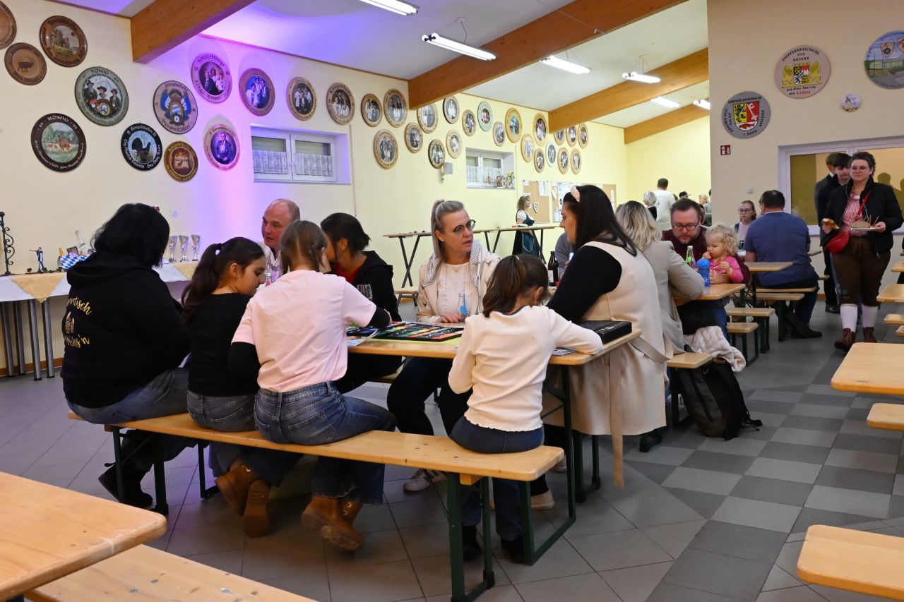 Weinfest mit Königsproklamation 2025