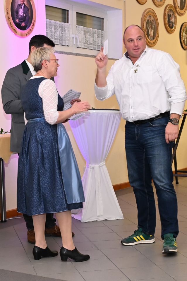 Weinfest mit Königsproklamation 2025